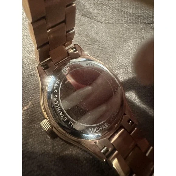 Michael Kors MK-3549 Watch Rose Gold Logo Dial Crystal 5 ATM Stainless SteelRARE - Picture 9 of 10